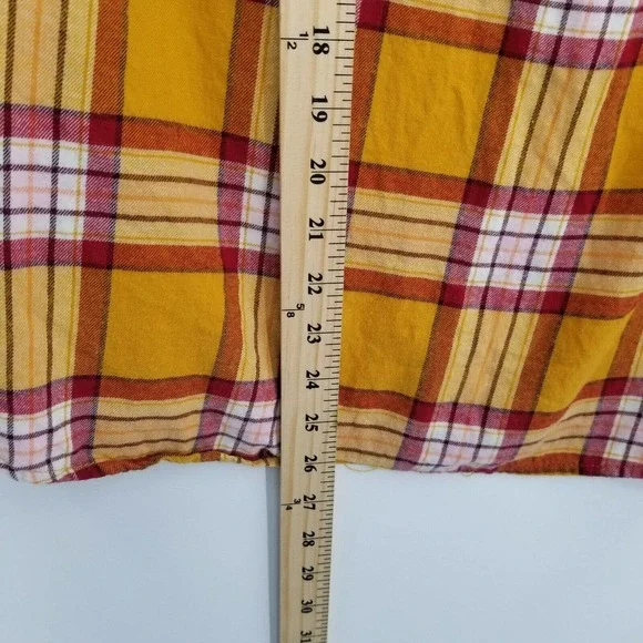 Old navy women medium plaid flannel button up shirt mustard yellow burgundy red - Picture 4 of 12